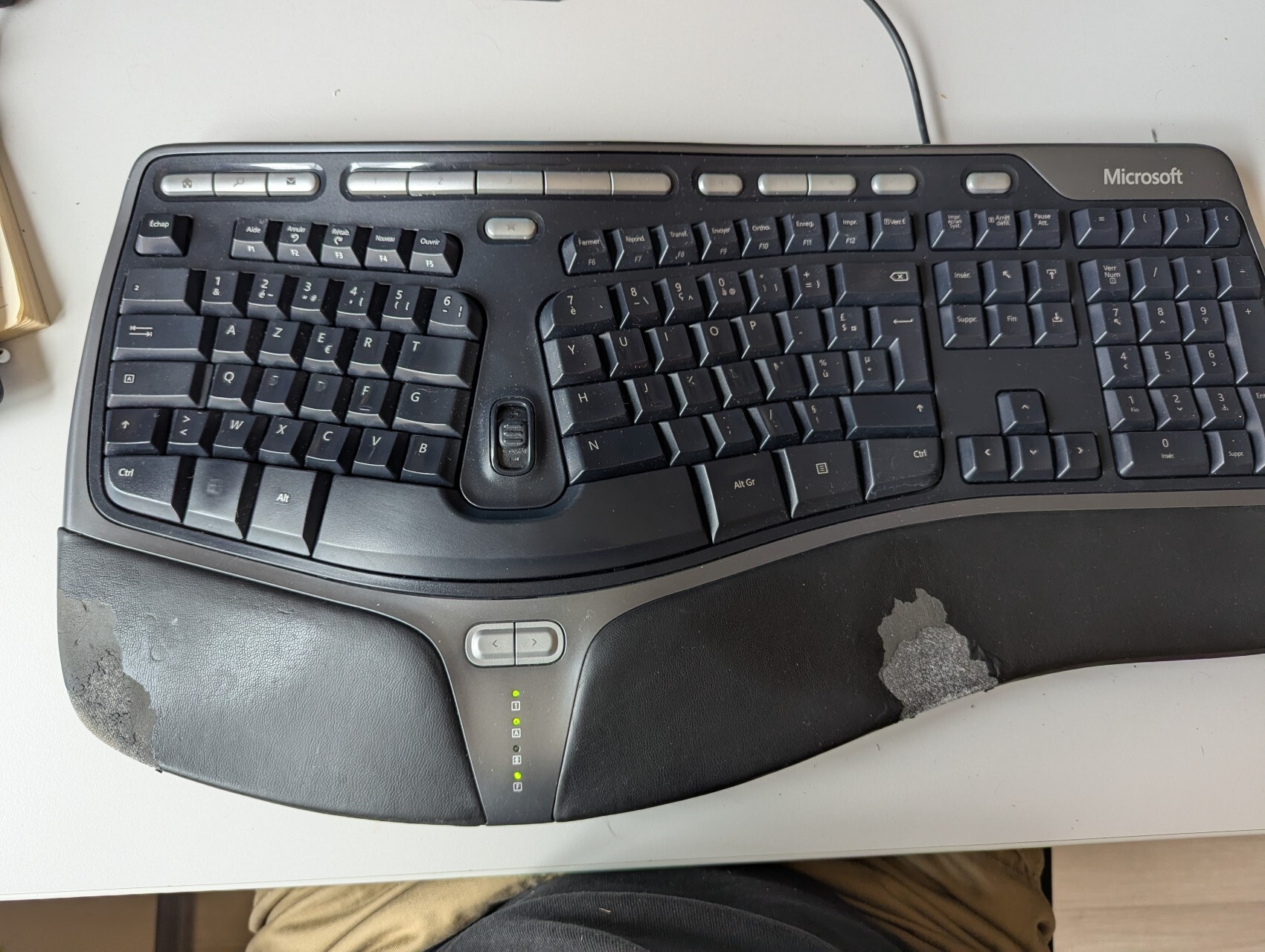 Ce clavier date de 2019, et il est reparti pour au moins 7 autres années <3
